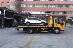 云岩汽车紧急补胎换胎救援